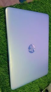 Hp elitebook 840 g3 (3)