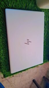 Hp elitebook 840 g5 (3)