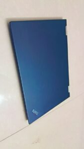 Lenovo yoga l380 (4)